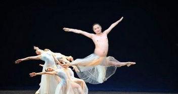 网红搞笑舞蹈男生女生,搞笑舞蹈引爆笑点！