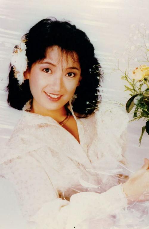 香港女明星龚慈恩,香港影视圈的璀璨明珠