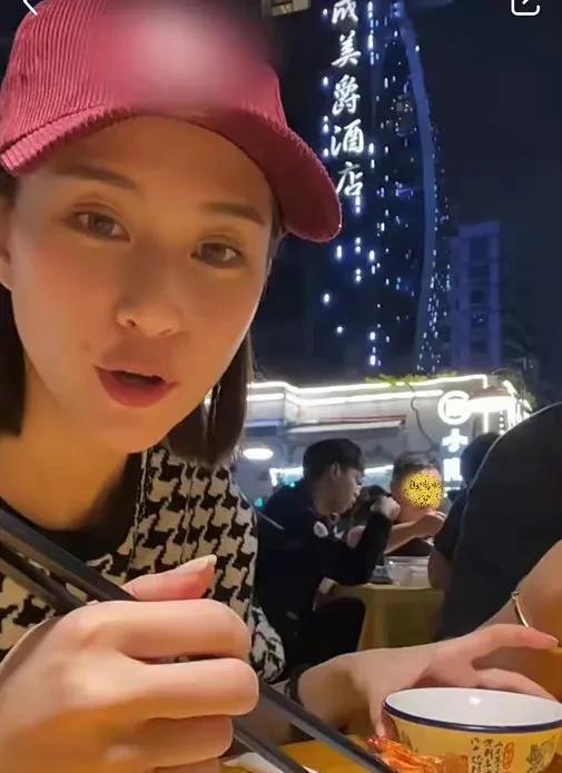 娱乐圈吃瓜小视频,小视频背后的惊人真相